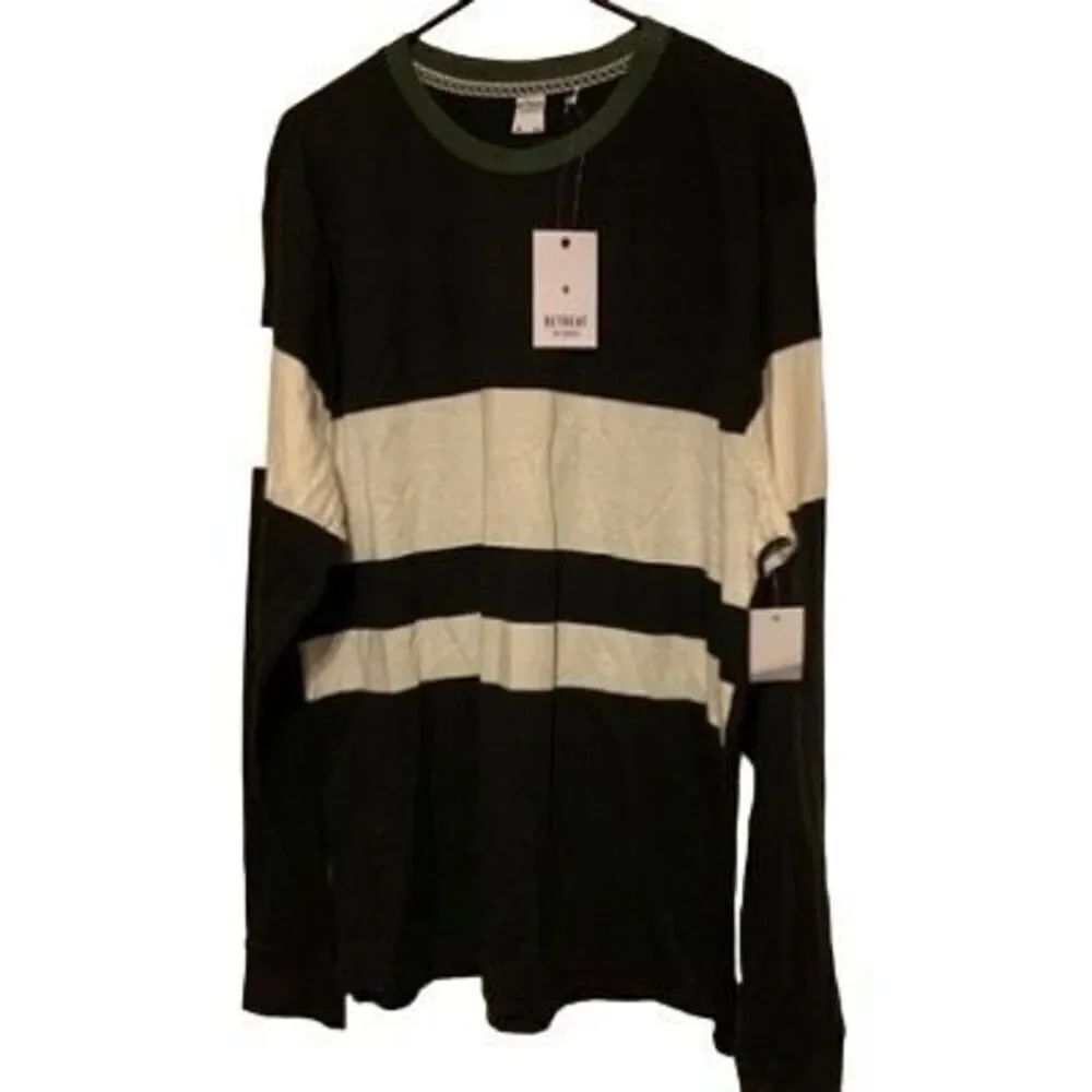 Retreat Los Angeles Size 2XL Long Sleeved T-Shirt *New*